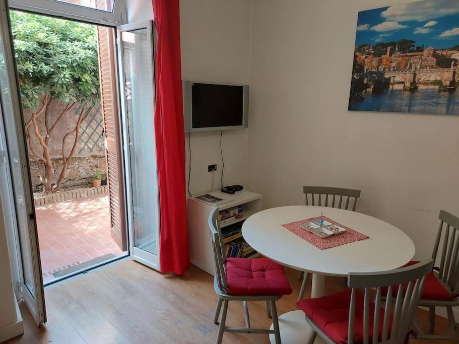 Casa Anna 5 Stelle - Apartment With Garden Rome Exterior photo