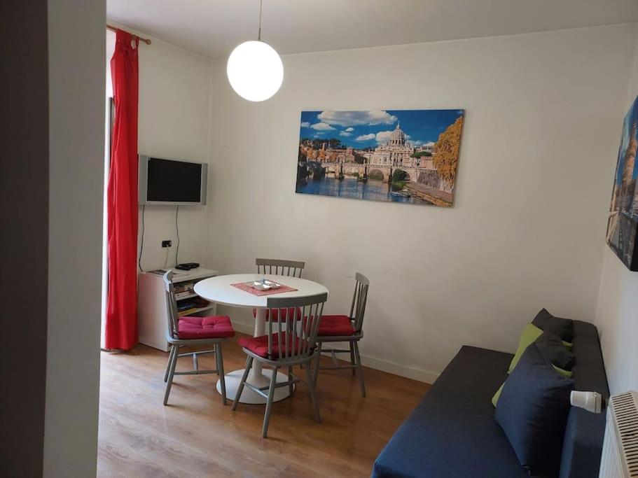 Casa Anna 5 Stelle - Apartment With Garden Rome Exterior photo